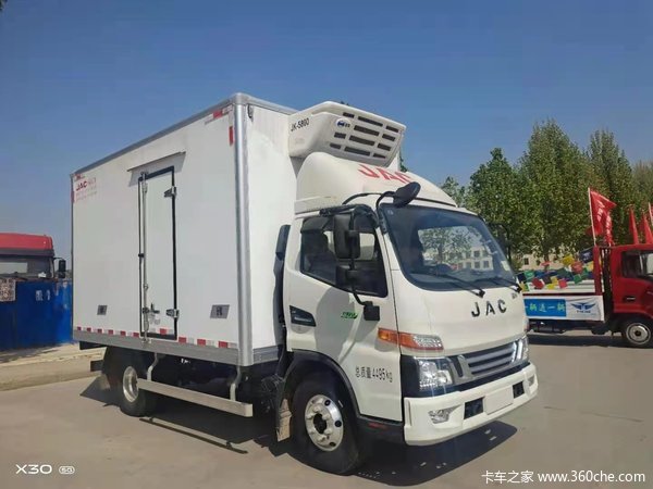 恭喜台前县王先生 喜提骏铃冷藏车1台