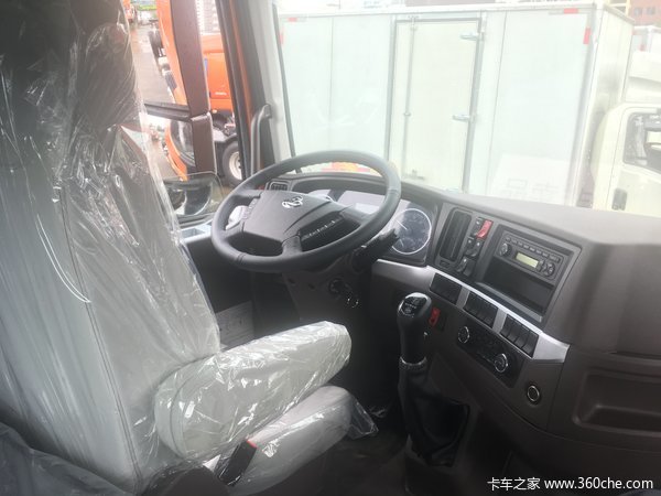 本店为您推荐 东风柳汽 乘龙H5中卡 240马力 4X2 6.8