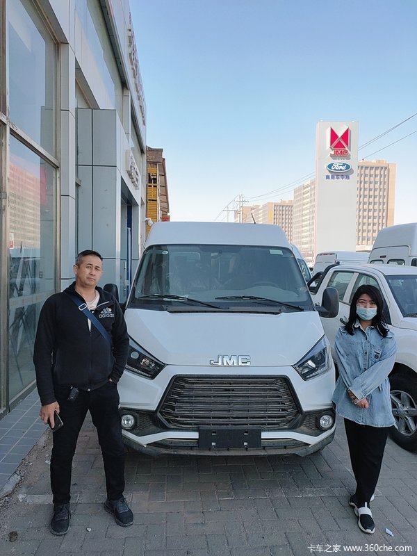 恭喜特顺客户 喜提新车，多拉快跑轻客之特顺