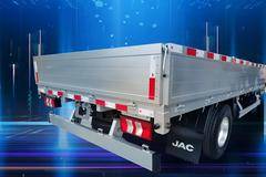 换厢升级，轻装上阵！骏铃实力助力高效运输