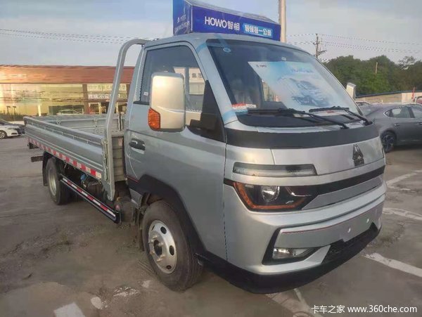 重汽豪沃 智相小轻卡现车到货,合规的蓝牌轻卡,微卡的造型,轻卡的承载