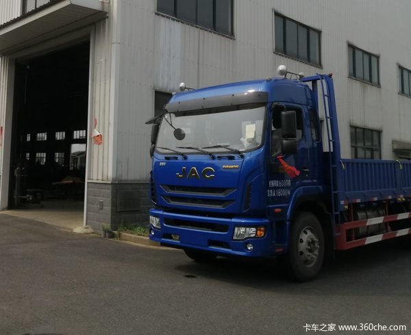 1台德沃斯Q9载货车成功交付给客户蒋老板