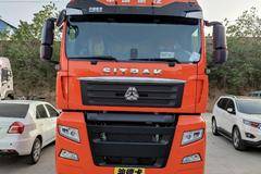 洛阳君卡汕德卡新款6*4牵引车480马力，优惠中