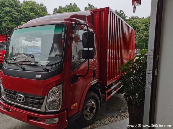 城市快运王:泓图200让您在车龙流水的城市中行如流水.