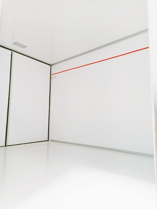 ����һ������ ˧�����ʿ����һ�𡰱�͸�����գ�