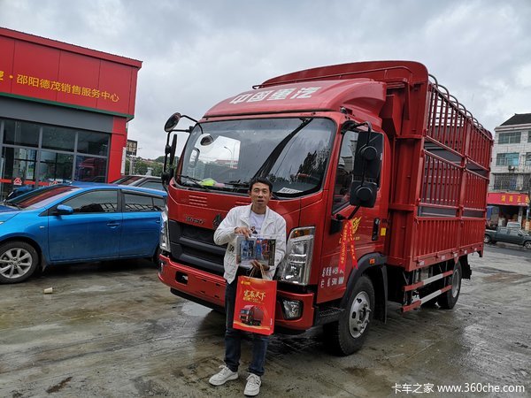 恭喜肖老板 喜提悍将潍柴160马力国六仓栅式运输车!!