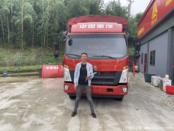 恭喜贾老板 喜提悍将潍柴160马力国六仓栅式运输车!!