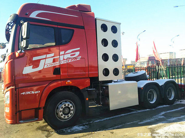 购买解放JH6 CNG 牵引车 限时优惠一万元