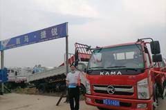 1台HK8自卸车成功交付客户，生意兴荣