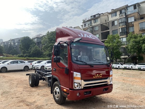 江淮帅铃Q6,红色自动挡1台,手快有手慢无