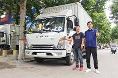 1 台 康 铃 J6 载 货 车 成 功 交 付 客 户