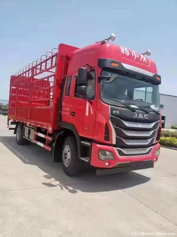 江淮格尔发k5x高顶双驾驶室搭载发动机德威220马力