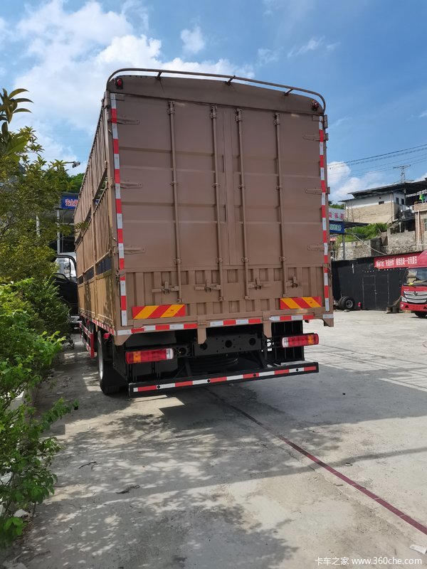 恭喜向老板喜提大黄蜂 车门一关一路平安 手刹一松事业成功