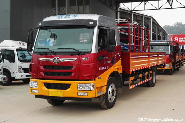 青岛解放龙V教练车 优惠0.15万