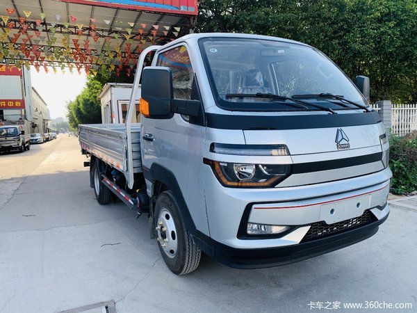 仅售868万元汕头重汽智相小卡载货车优惠促销两年免利息