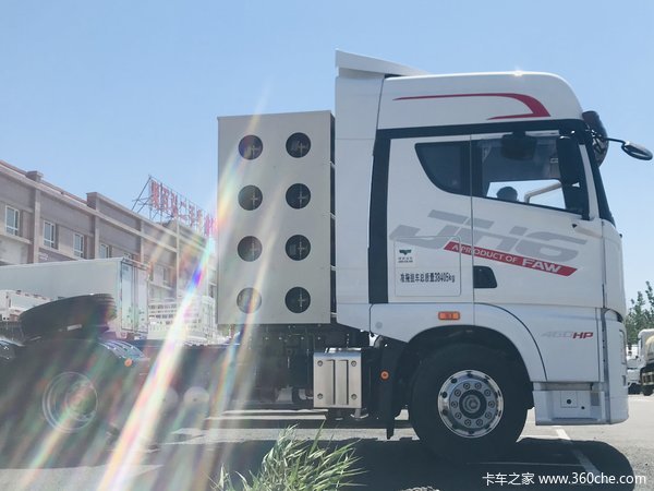 购买解放JH6 CNG牵引车 限时优惠一万元