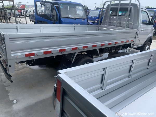 鑫卡T50 PLUS载货车限时促销中 优惠0.4万