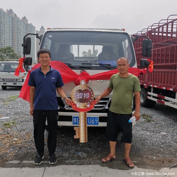 恭喜郭老板 喜提爱车江淮骏铃V5载货车