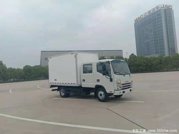 江淮新能源全国首发，新品上市！新能源双排座位5人座团餐专用车。