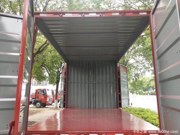 ��������130����ƽ�塢�������䳵��������2.3��2.44��