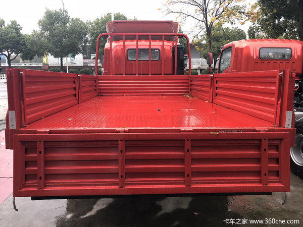 ��������130����ƽ�塢�������䳵��������2.3��2.44��