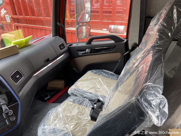 龙VH载货车保定市中晨汽贸火热促销中 让利高达0.3万