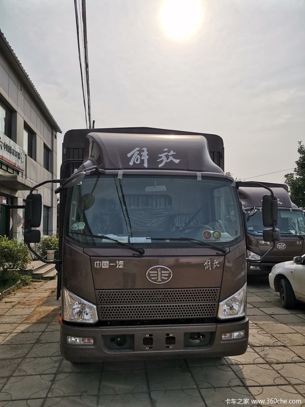 新车到店 秦皇岛市久耀J6F仓栅式运输车法士特八仅需11.9万元