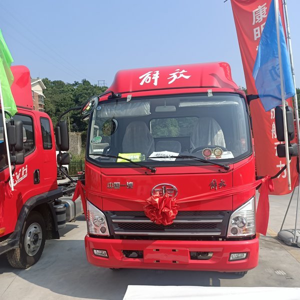 解放轻卡 国六车型 虎vn现车到店优惠大放送