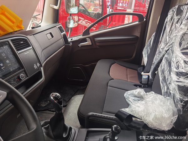 专业冷藏车,冷藏车专用底盘,更多福利请到店祥询