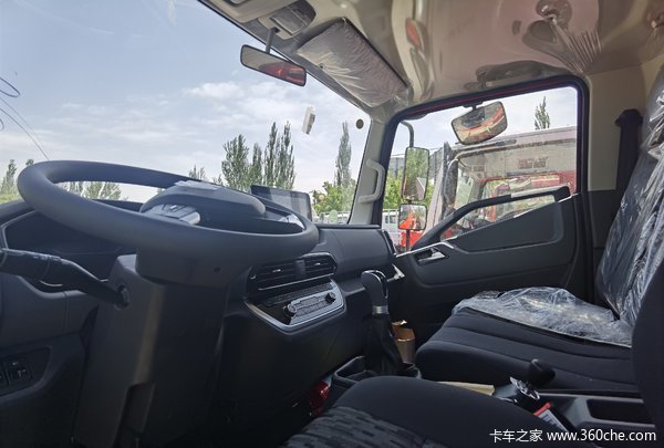 �����Ῠ�������ռ���Ծ��C300-33�ػ����Ż�4000Ԫ��