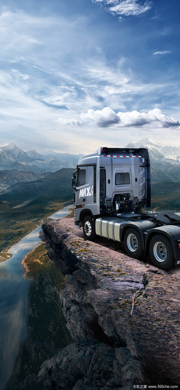 中国重汽国六更赚钱豪沃max潮酷上市