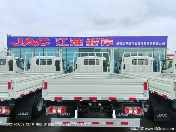 中秋献礼 骏铃V5系载货车 让利0.8万乌市热销中 欢迎到店试驾