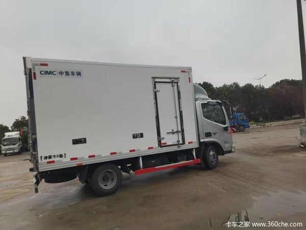 奥铃速运冷藏车完美交付给客户，感谢刘老板对奥铃的信赖