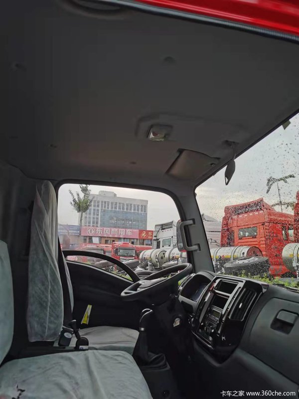 四川中易——解放虎vR 全柴110马力 小身材跑得快