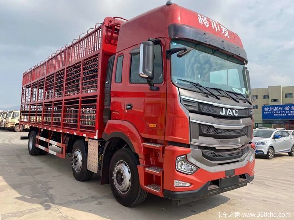 江淮格尔发跨越红畜禽车已完工