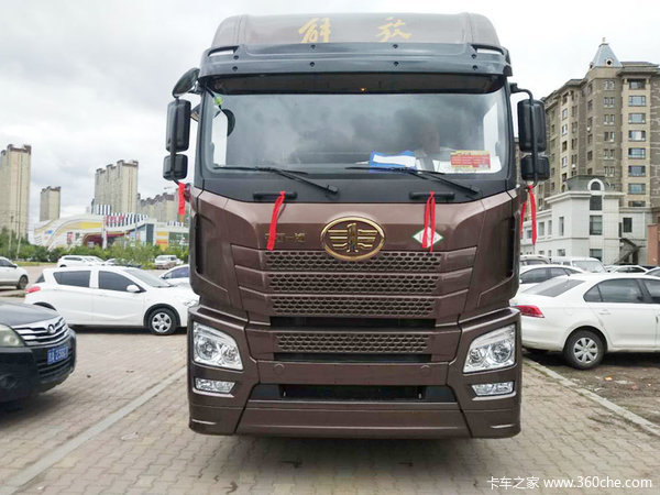 解放JH6天然气牵引车火热促销中 让利高达3万