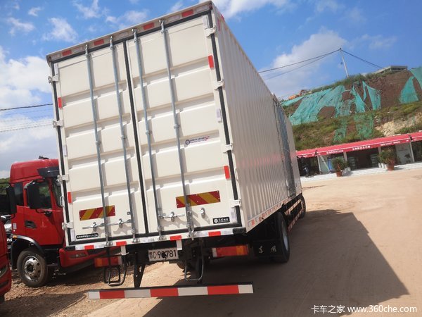 东风国六新天锦9.8米厢式车/ 底盘车已到货！！！