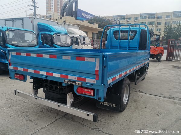 飞碟W5载货车限时促销中 优惠0.5万