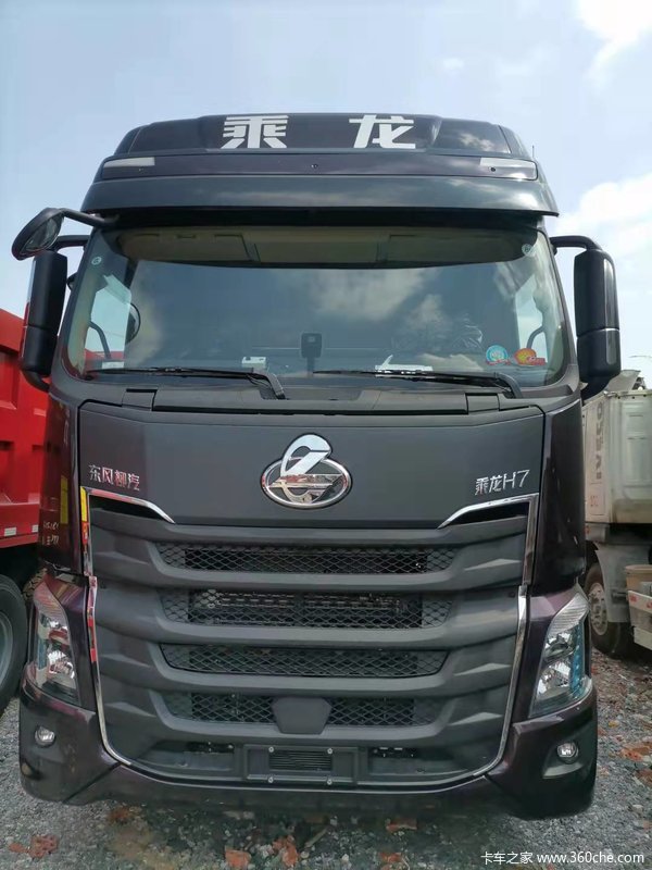 物流运输标杆车型乘龙580马力6X4牵引车邀您来品鉴