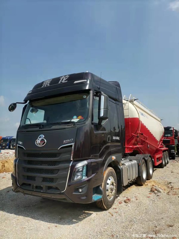 物流运输标杆车型乘龙580马力6X4牵引车邀您来品鉴