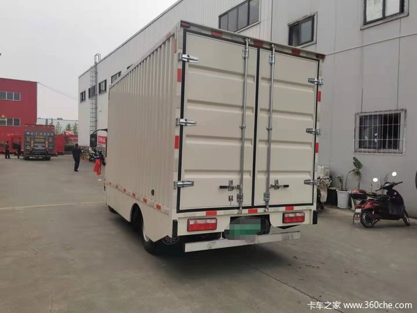 解放J6F 4.5T 4.16米单排厢式纯电动轻卡17.28万