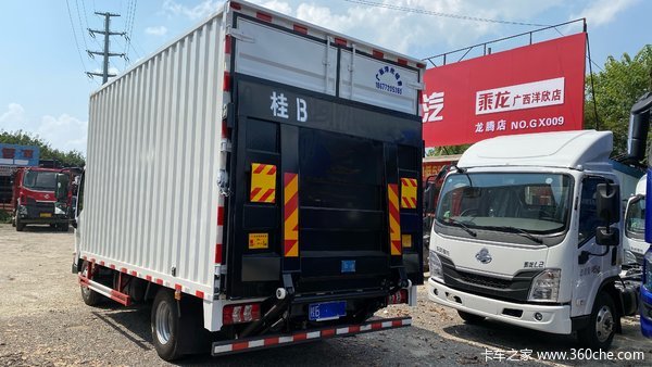 乘龙L2载货车柳州市火热促销中 让利高达0.92万