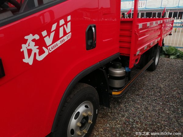 爬坡省油神奇爬山虎,现厂家回馈客户放血大优惠,进店更有好礼相送