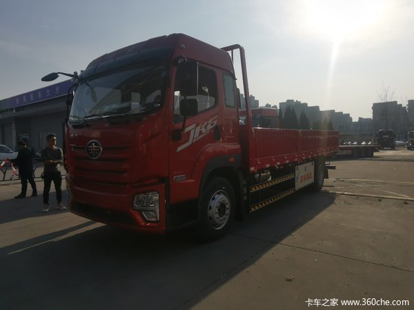 盐城解放 JK6 4*2 标箱 顺利交车