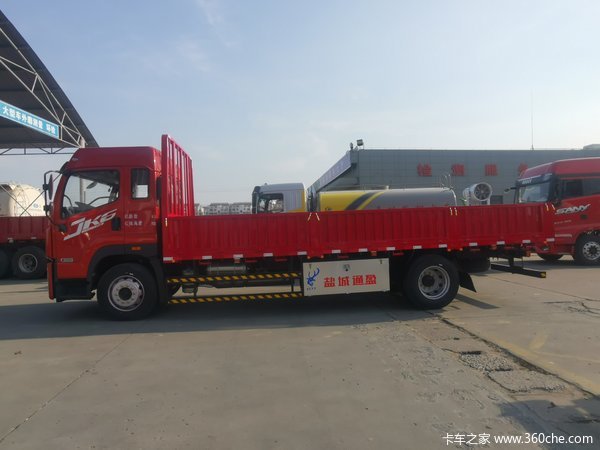 盐城解放 JK6 4*2 标箱 顺利交车