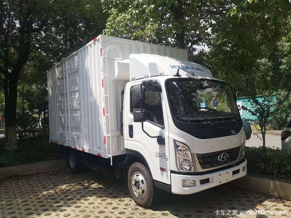 小批量国五泓图500箱式货车，限时限量促销，欢迎卡友到店订购..