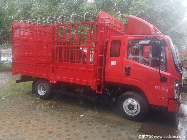 小批量国五泓图500箱式货车，限时限量促销，欢迎卡友到店订购..