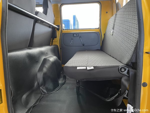 上汽轻卡S100PLUS双排整车,现车到店,欢迎选购!