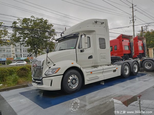 优惠 4万 上海江淮跨越V7牵引车促销中