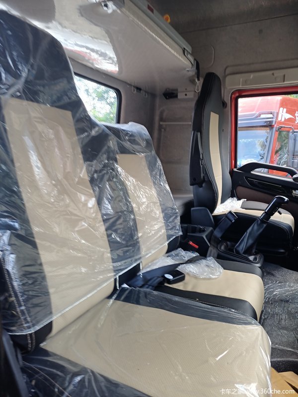 青岛解放六缸龙VH2.0带液缓载货车限时促销中 优惠1.5万